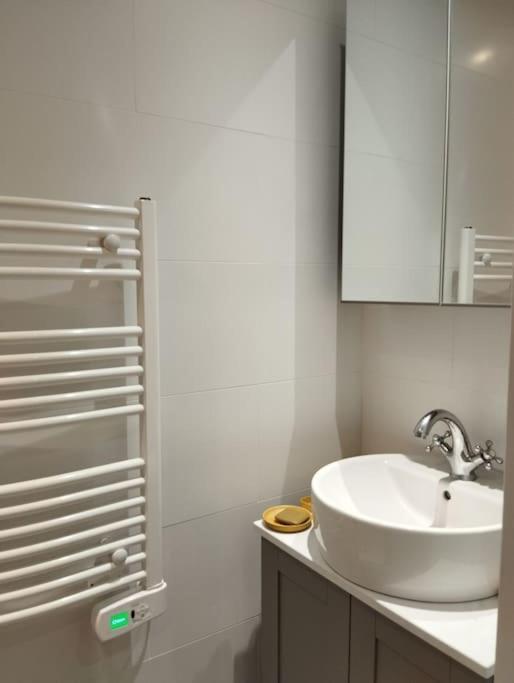 Appartement De Charme - Wifi - Centre Historique ตูลง ภายนอก รูปภาพ